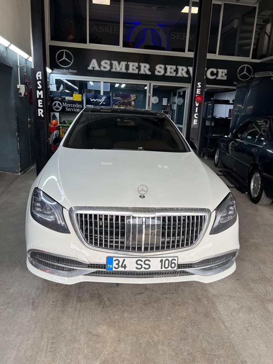 Asmer Service tabelası önünde beyaz Mercedes S-Serisi Maybach, Gölcük Kocaeli özel servis